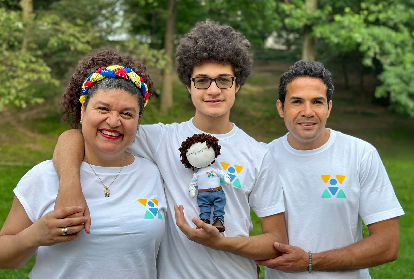 Niurka, Hector, and their son Samuel, the dedicated founders of VIA, united in their mission to support the community.