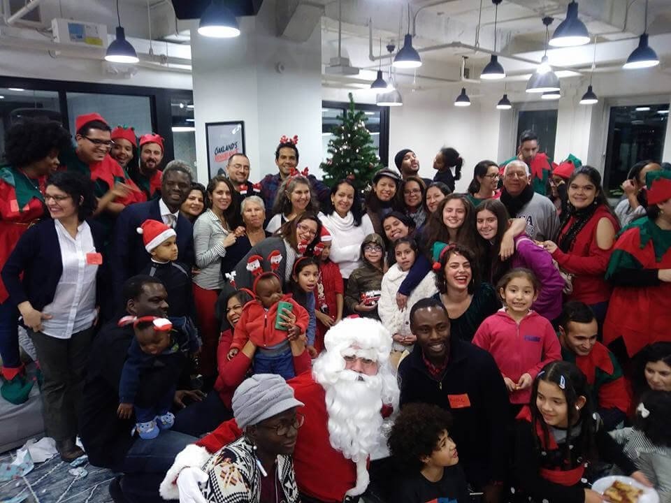 2-donacion-juguetes-dec-2018-1.jpg
